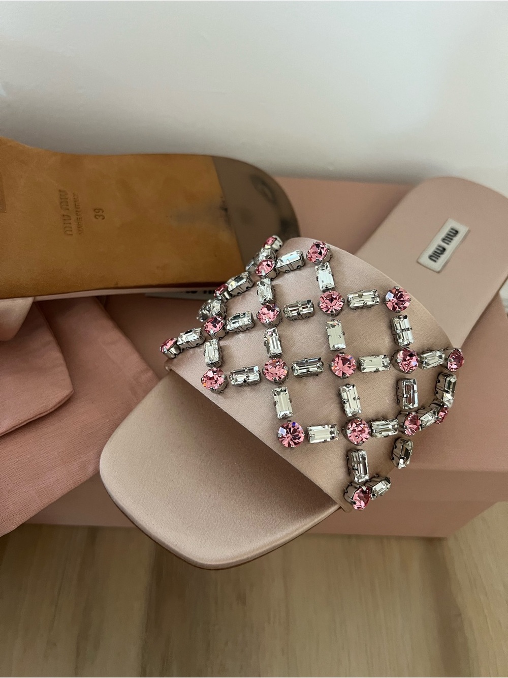 New Miu Miu Blush Pink Jeweled Crystal Slide Sandals Italy Size 39 - Picture 1 of 10